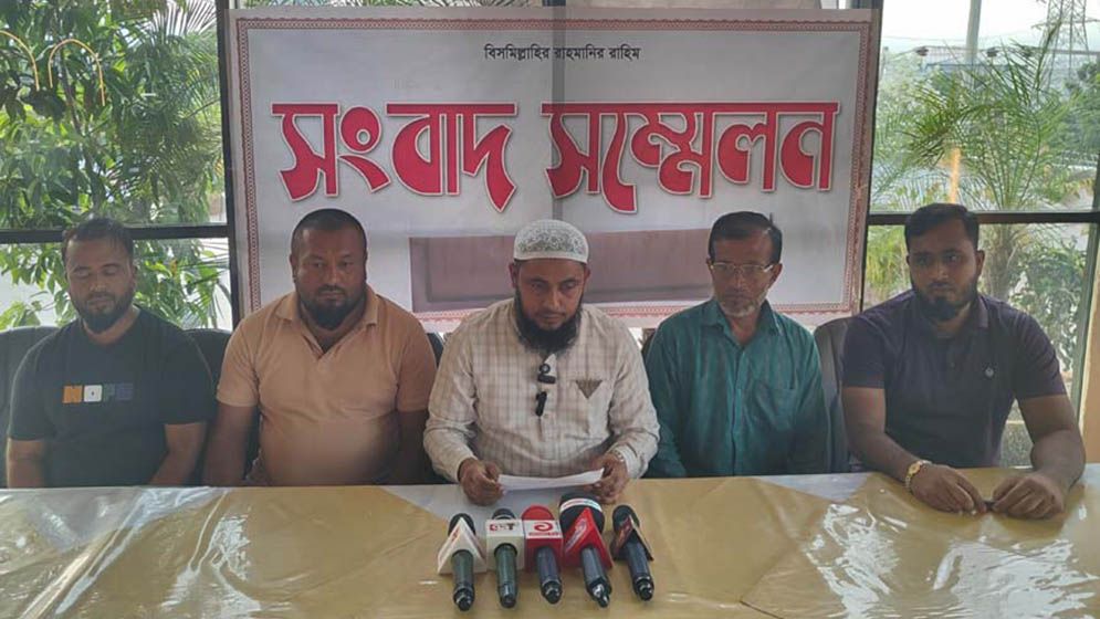 সোনারগাঁয়ে ফেসবুকে ফেক আইডি দিয়ে চেয়ারম্যানের সম্মানহানির অভিযোগ