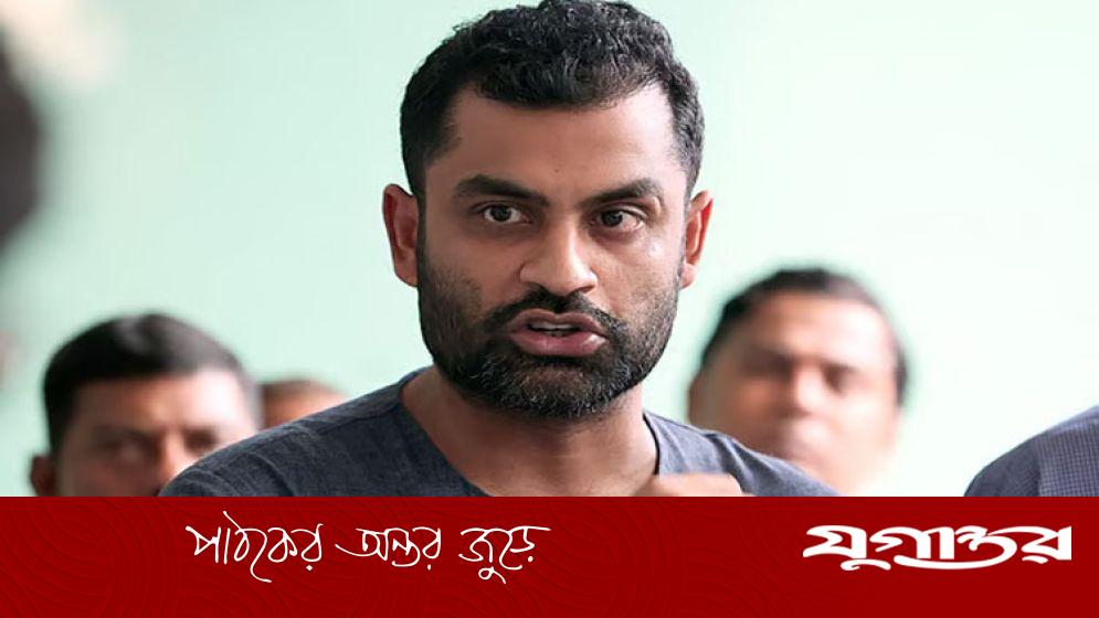 ‘আমাকে ধরতে চাইলে আপনারাও ধরা পড়বেন’