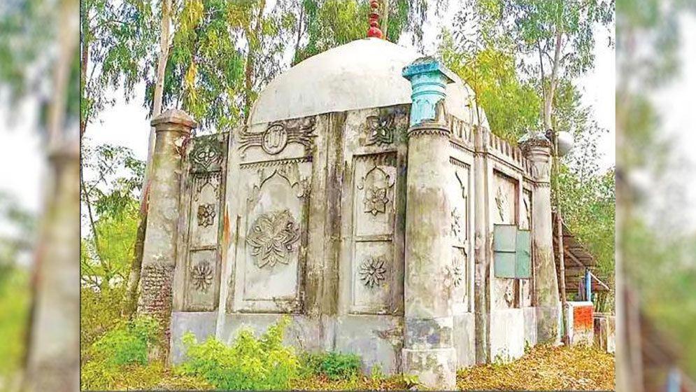 নন্দীগ্রামে রহস্যে ঘেরা প্রাচীন মসজিদ