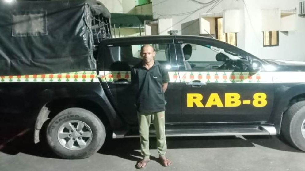 বৃদ্ধাকে গলাকেটে হত্যার লোমহর্ষক তথ্য জানাল র‍্যাব