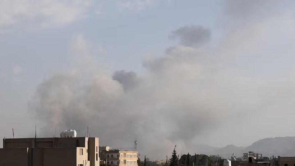 ইয়েমেনে ইসরাইলের ব্যাপক বিমান হামলা, নিহত ৮