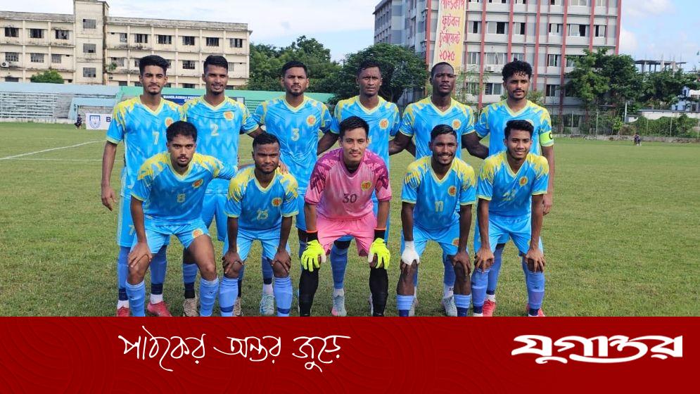 ১০ জনের রহমতগঞ্জ রুখে দিল আবাহনীকে