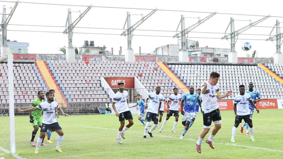 মোহামেডানের শুরু হারে, অঘটনঘটন পটিয়সী ফর্টিস