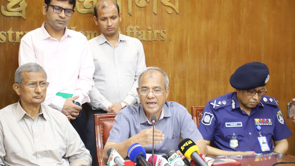 প্রতিবেশী দেশ ও ফ্যাসিস্টের সহযোগীরা গুজব সৃষ্টির চেষ্টা করবে