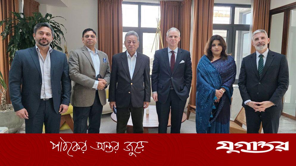 সুইজারল্যান্ডের রাষ্ট্রদূতের বাসায় মধ্যাহ্নভোজ বিএনপি নেতাদের