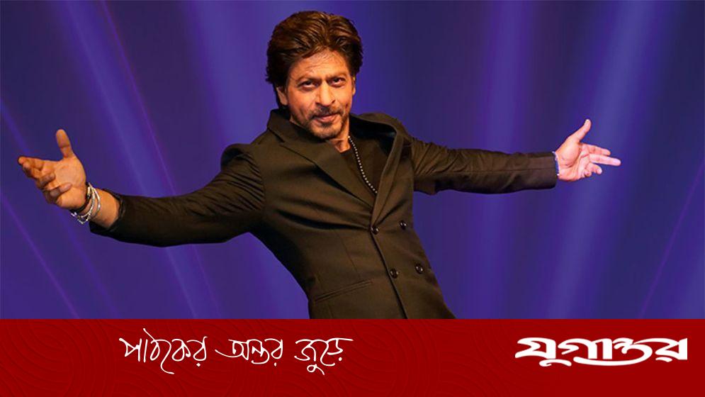 ‘ক্যারিয়ারের শুরুতেই শাহরুখের জাতীয় পুরস্কার পাওয়া উচিত ছিল’: অনুপম খের