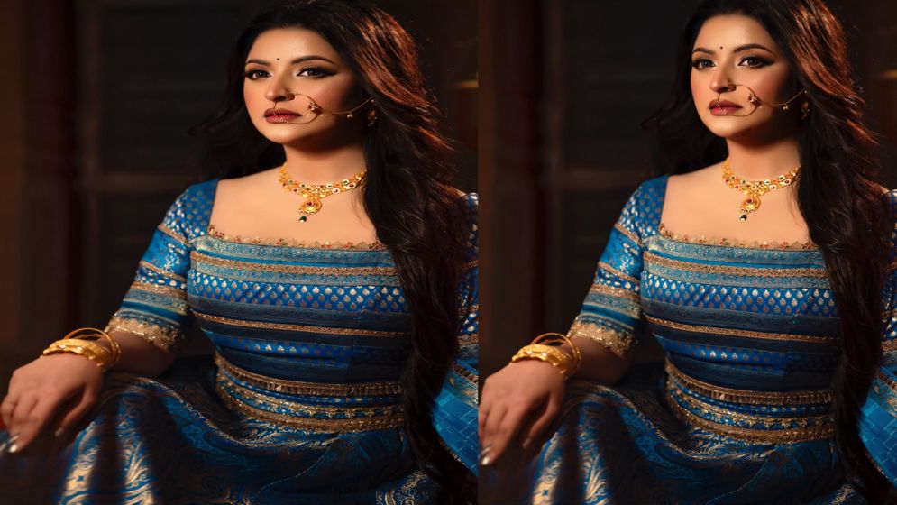 নজরকাড়া পোশাক আর গহনায় দ্যুতি ছড়ালেন পরীমনি
