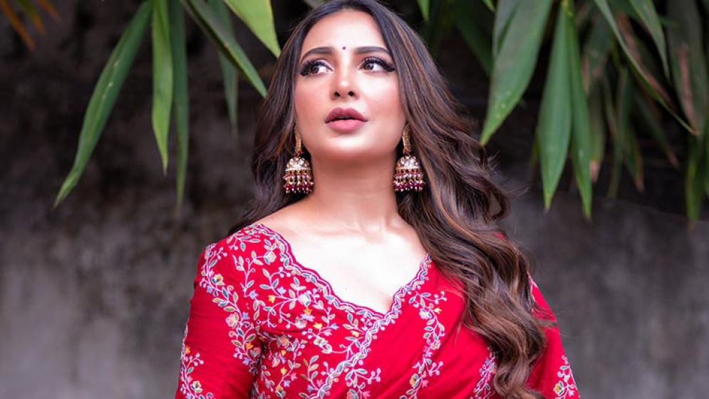 জুবিনের মৃত্যুতে আবেগী বার্তা শুভশ্রীর