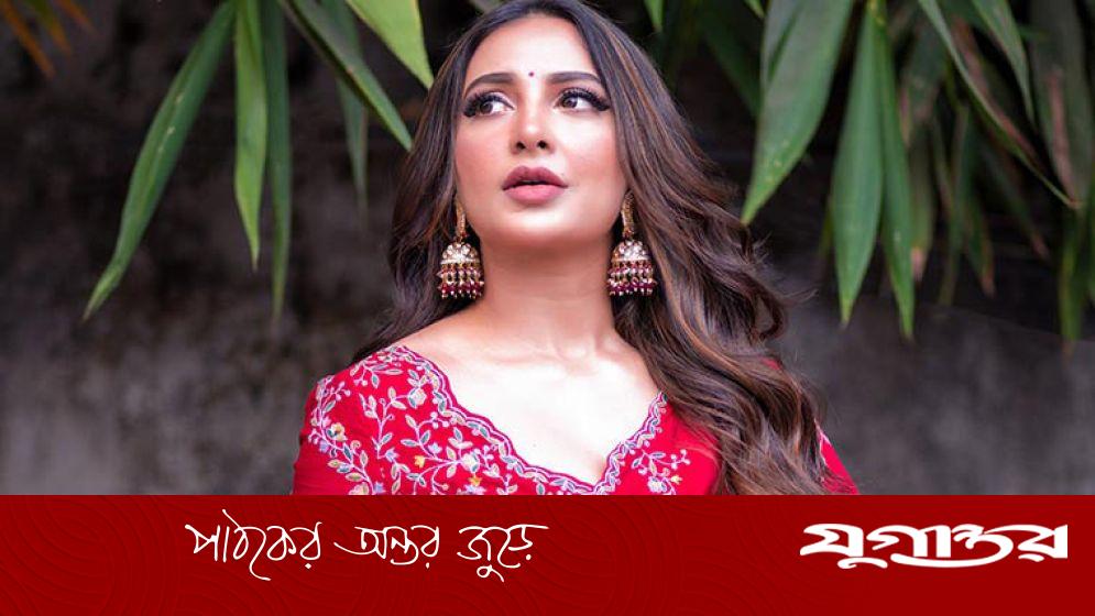 জুবিনের মৃত্যুতে আবেগী বার্তা শুভশ্রীর