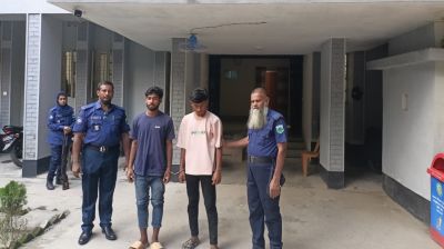 ফ্যাসিস্ট হাসিনার জন্মদিন পালন, নিষিদ্ধ ছাত্রলীগের ২ কর্মীকে গণধোলাই