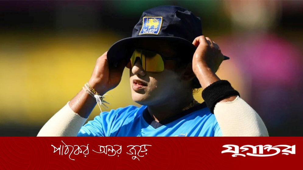 বিশ্বকাপের পর্দা উঠল, টস জিতে ভারতকে ব্যাটিংয়ে পাঠাল শ্রীলংকা