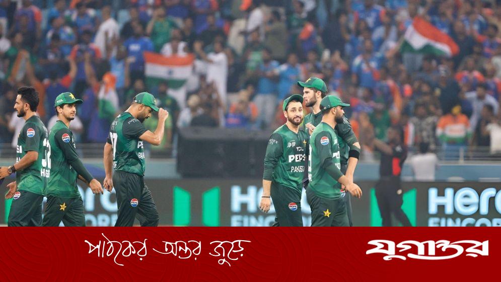 এশিয়া কাপের পর নিজ খেলোয়াড়দের বড় ‘শাস্তি’ দিল পাকিস্তান