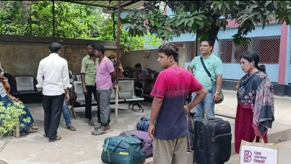 দুর্গাপূজায় ভারত-বাংলাদেশের মধ্যে যাতায়াত বেড়েছে
