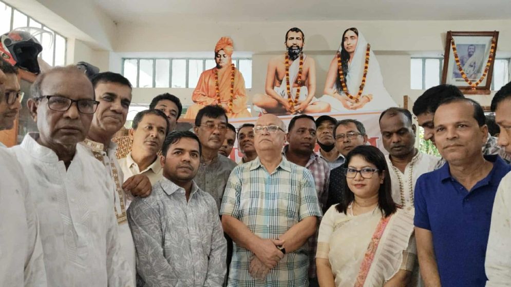 সবার জন্য এই দুর্গোৎসব: মুক্তিযুদ্ধ উপদেষ্টা