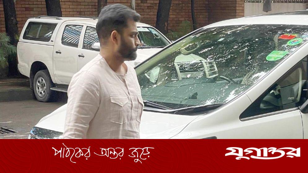 যে কারণে নির্বাচন থেকে সরে দাঁড়ালেন তামিম ইকবাল