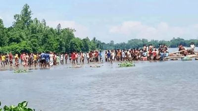 প্রতিমা বিসর্জন দিতে গিয়ে নৌকাডুবি, নিখোঁজ দুই শিশু