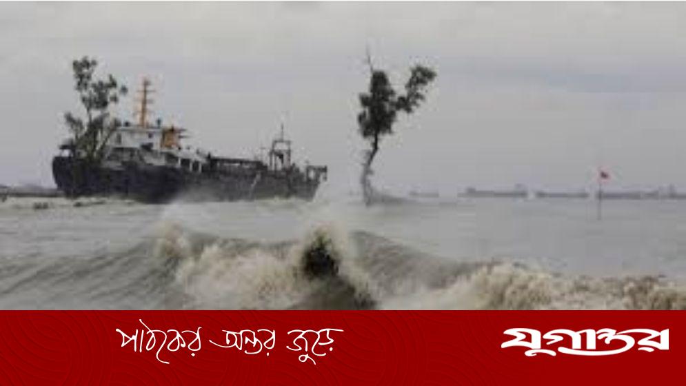 উপকূলীয় রাঙ্গাবালীতে টানা বৃষ্টি, উত্তাল সাগর