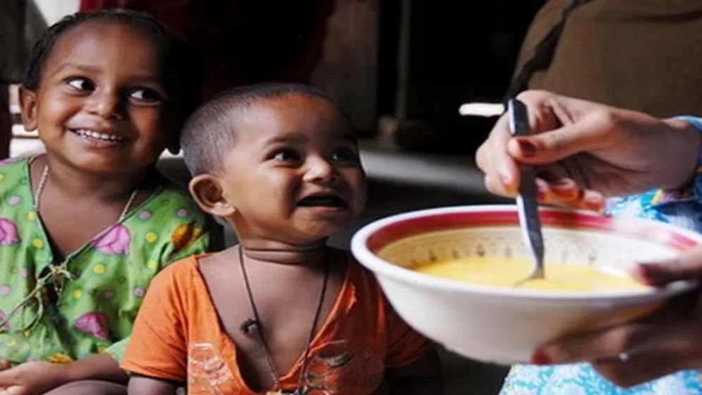 স্কুল ফিডিং প্রকল্পে শুরুতেই অনিয়ম