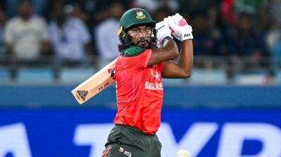 ৯ রানে যখন ৬ উইকেট নেই, তখন জাকের ‘ড্রেসিংরুমে আরাম করে বসে ছিলেন’