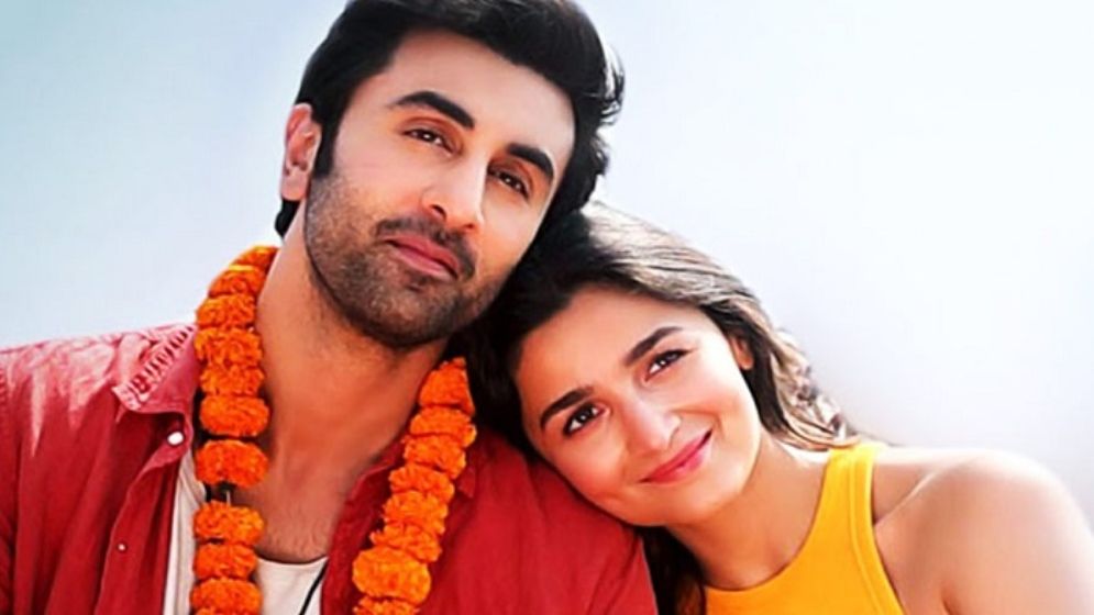 কোনো ছেলে প্রস্তাব দিলে রণবীর মেরে তাড়াবে: আলিয়া