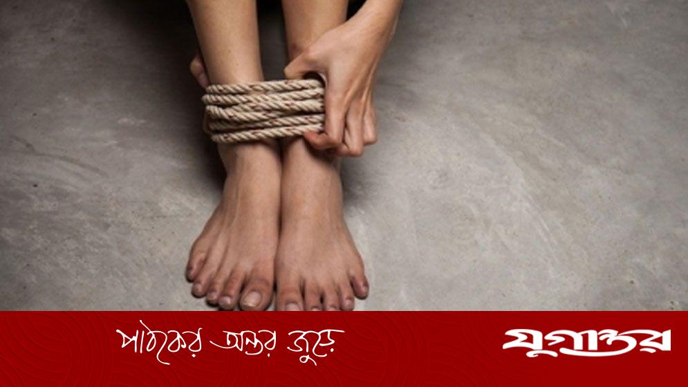 ‘বান্ধবীসহ আমাকে ১ কোটি টাকায় কিনে নেওয়া হয়েছে’