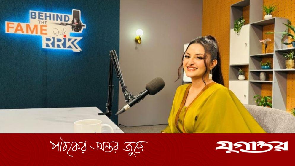 বাচ্চা নিয়ে সেঞ্চুরি করতে চান পরীমনি!