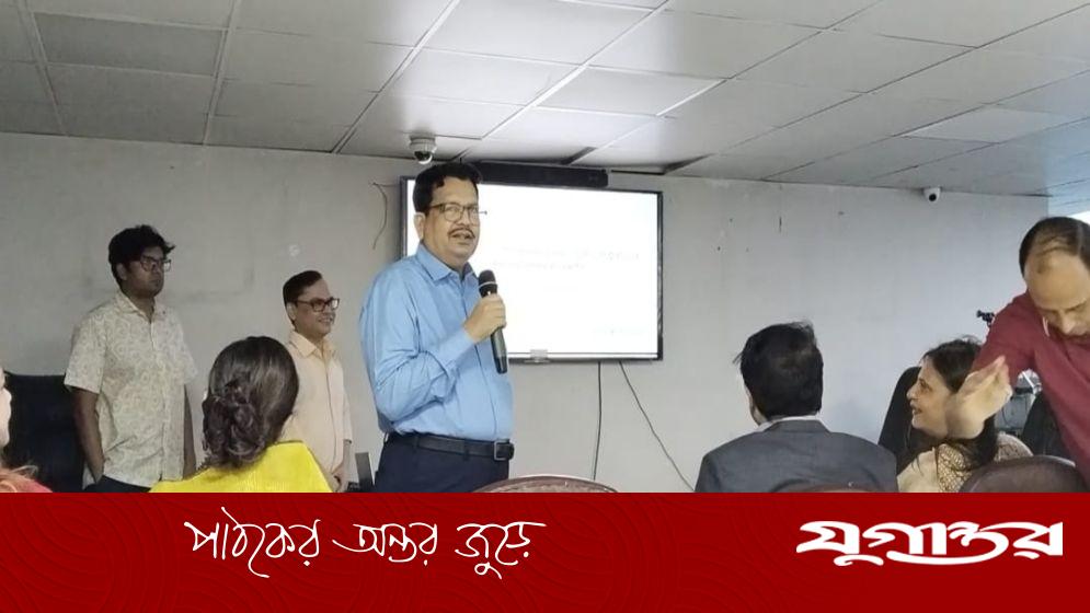 ‘দেশের উন্নতির জন্য সরকারের সঙ্গে একযোগে কাজ করতে হবে’