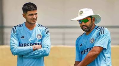 শুবমানের কাছে ওয়ানডের নেতৃত্ব হারালেও দলে টিকলেন রোহিত