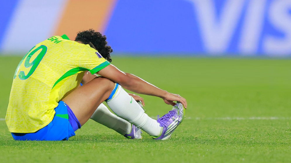 Onlaynda tola qizlar ishtirokida uy qurilishi rus pornosi Dantelli külotlu porno