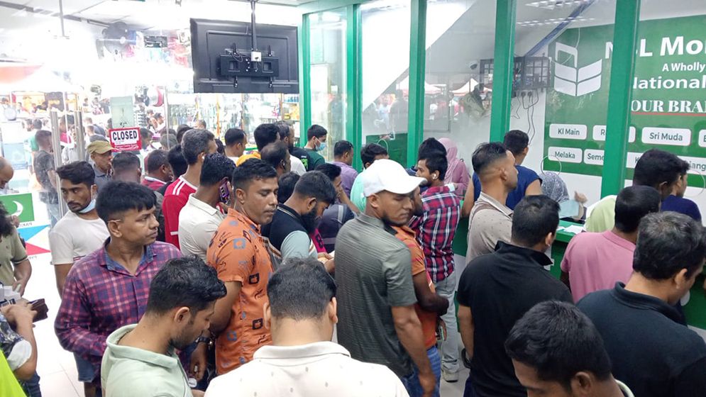 বৈধপথে বাড়ছে রেমিট্যান্স প্রবাহ, তৃতীয় স্থানে মালয়েশিয়া