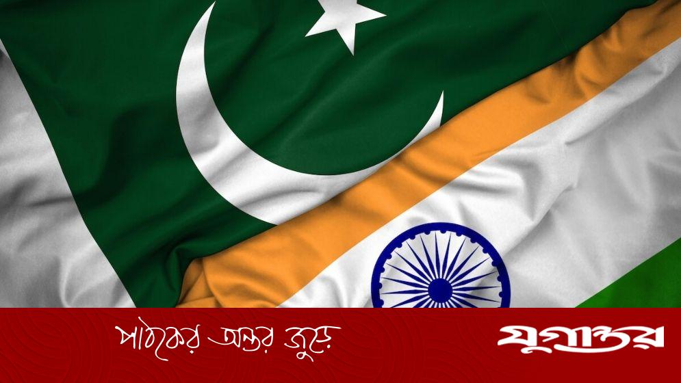 পাক-ভারত ম্যাচের আগে নতুন বিতর্ক, সাংবাদিকের প্রশ্নে বাধা টিম ম্যানেজারের