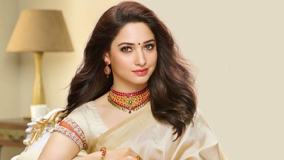 তিন মাসে ১০ কেজি ওজন কমাতে তামান্নার ৩ পরামর্শ