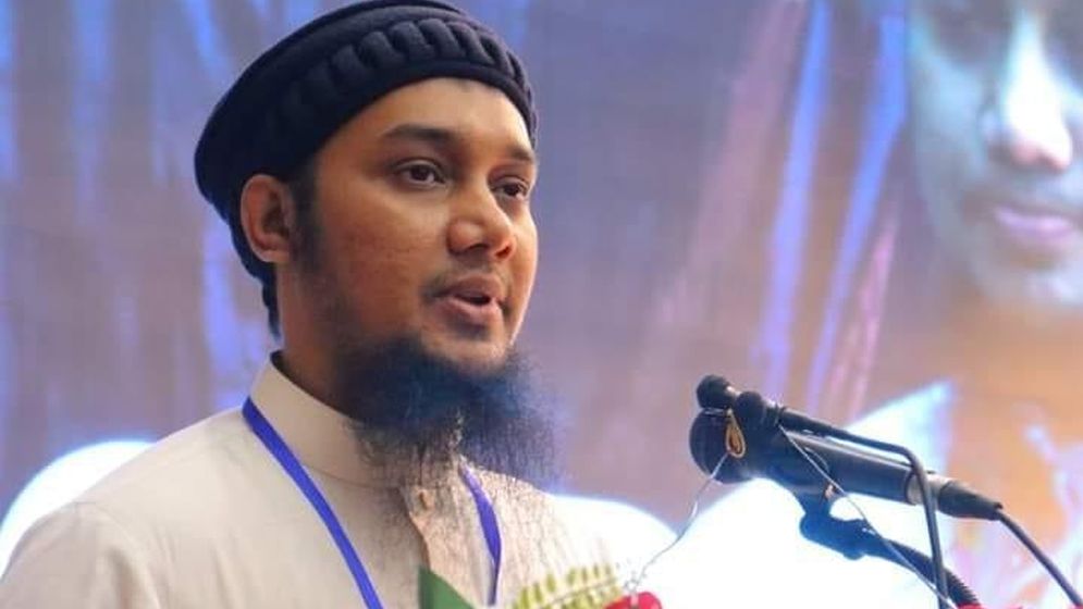 কেন একাধিক বিয়ে করতে চেয়েছেন, জানালেন ত্বহা আদনান