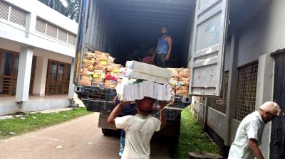 কেজি দরে বিক্রি হচ্ছে সরকারি বই!