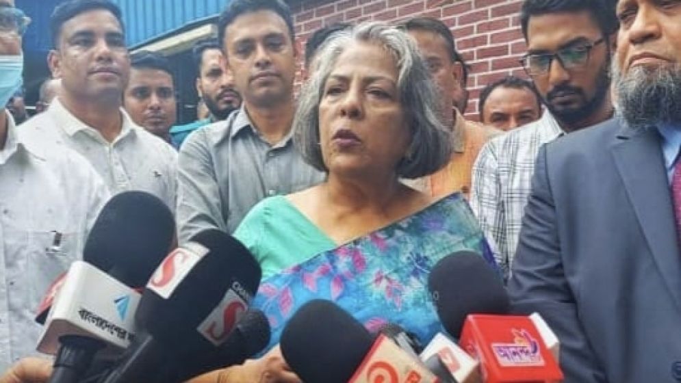 ‘আমরা ফেরেশতা নই, জাদু দিয়ে সব করে দিতে পারব’