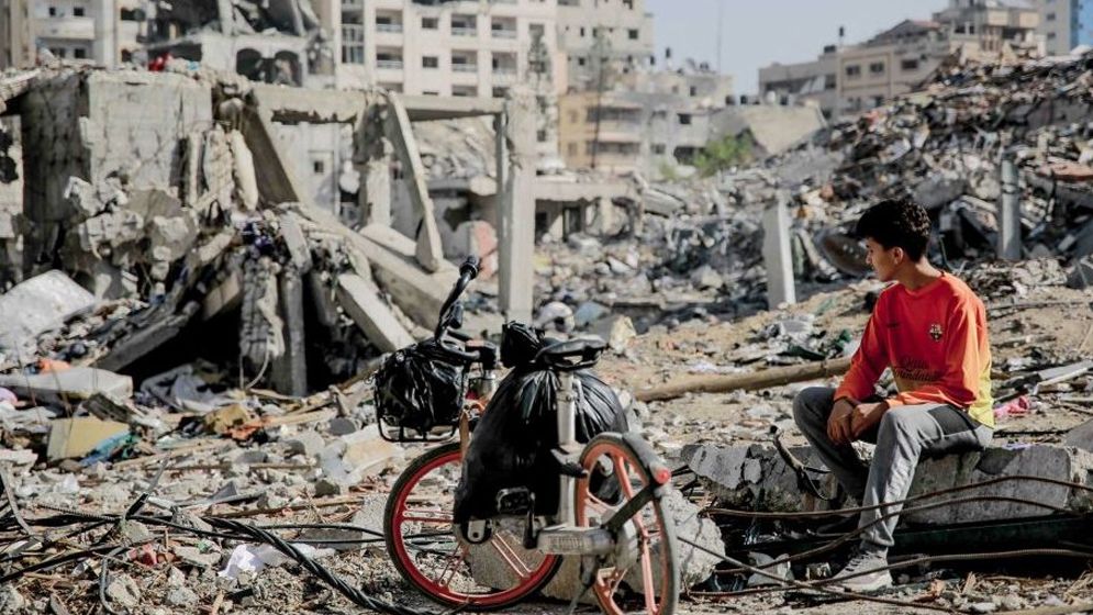 গাজায় ইসরাইলি বর্বরতার ২ বছর,  নিহত ৬৭ হাজার ফিলিস্তিনি