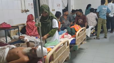 ডাব পাড়া নিয়ে দুদল গ্রামবাসীর মধ্যে সংঘর্ষ, আহত ২০