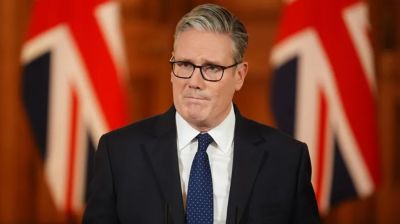 ফিলিস্তিনের পক্ষে বিক্ষোভ করতে সতর্ক করলেন  ব্রিটিশ প্রধানমন্ত্রী