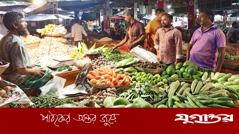 কাঁচামরিচের ঝাল কমলেও সবজির দাম চড়া