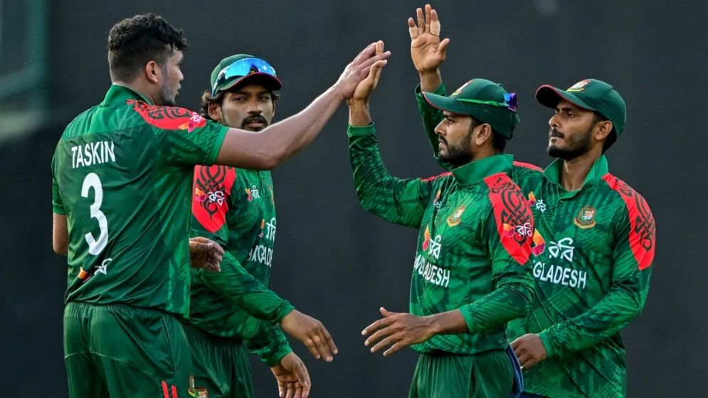 বাংলাদেশ শিবিরে নিজেদের মধ্যে লড়াই যেসব জায়গায়