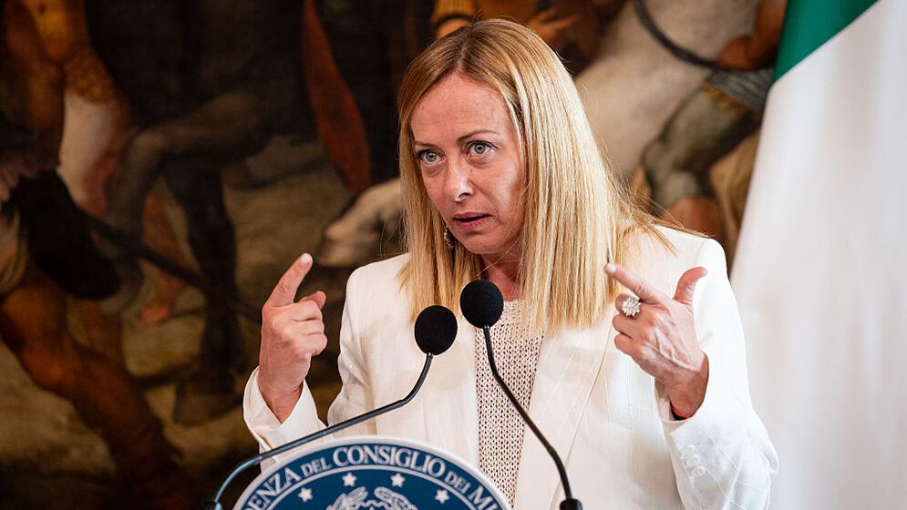 ইতালির প্রধানমন্ত্রীর বিরুদ্ধে আইসিসিতে মামলা