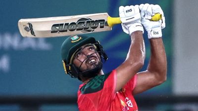 সাইফের ছক্কাবাজি দেখার অপেক্ষায় বাংলাদেশ