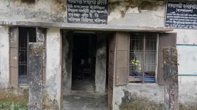 কমিউনিটি ক্লিনিকে একসঙ্গে সাত সাপ, আতঙ্কে স্বাস্থ্যকর্মীরা