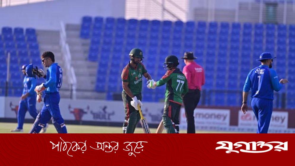 তাওহীদ আউট হতেই ছন্দপতন