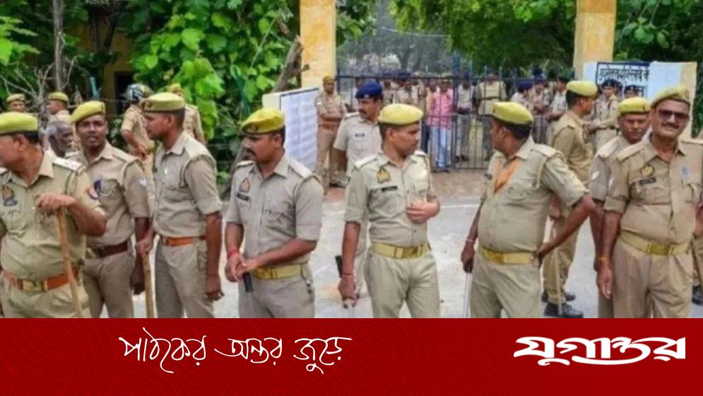 কনস্টেবলের ‘একটি পদের’ বিপরীতে পিএইচডিধারীসহ ১৩ হাজার আবেদন