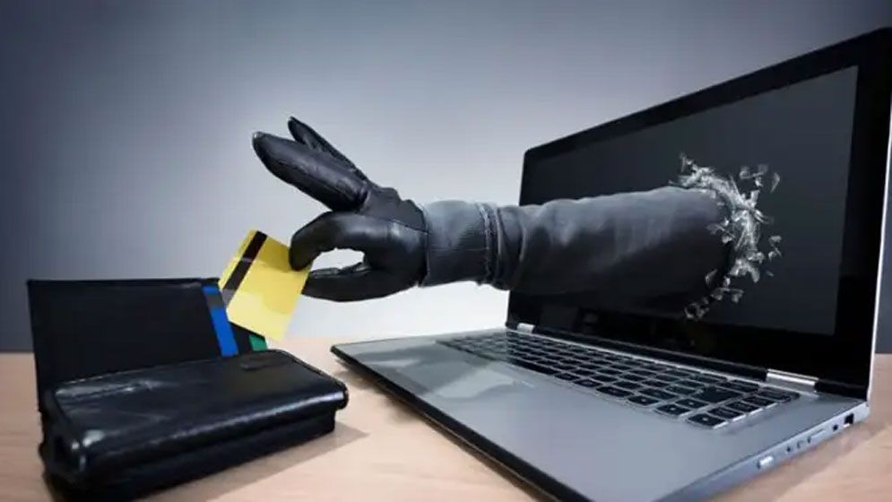 অনলাইন প্রতারণা, হুন্ডি ও জুয়ার মাধ্যমে ৩৪ কোটি টাকা পাচার