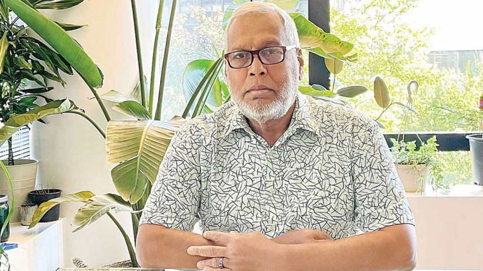 যুক্তরাষ্ট্র-সিঙ্গাপুরের স্থায়ী বাসিন্দা হওয়ার নিশ্চিত সুযোগই গ্রহণ করিনি: উপদেষ্টা