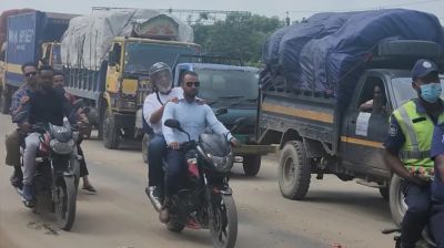 যানজটে আটকা পড়ার কারণ জানালেন সড়ক উপদেষ্টা