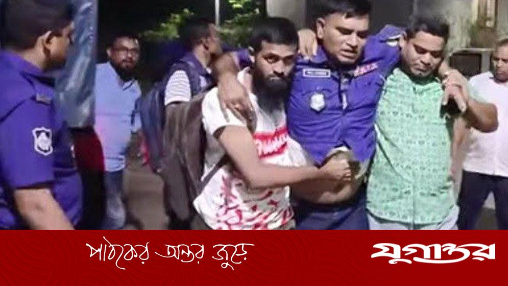 বিএনপির দুগ্রুপে তুমুল সংঘর্ষ, ফাঁকা গুলি ৫ পুলিশ আহত