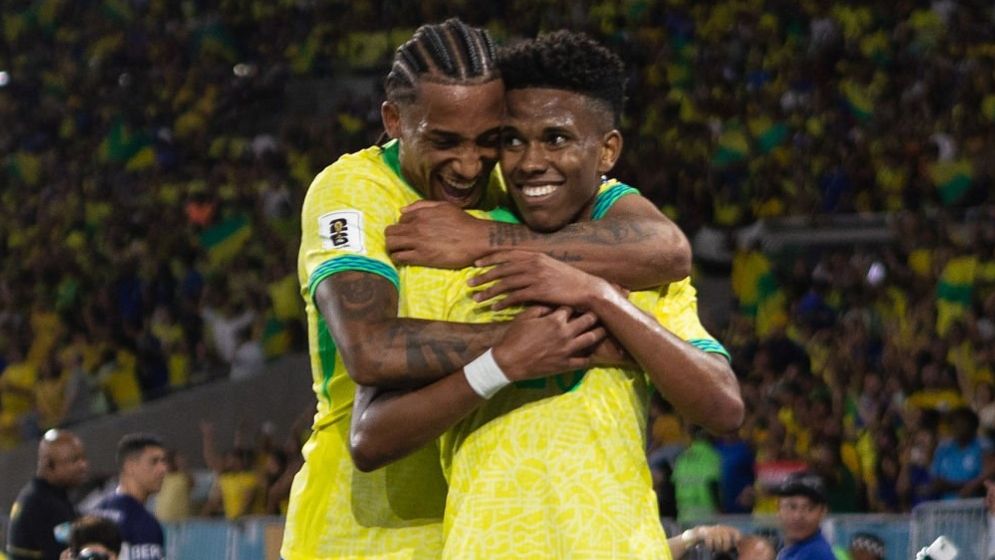 ‘মেসির’ গোলে এগিয়ে প্রথমার্ধ শেষ ব্রাজিলের